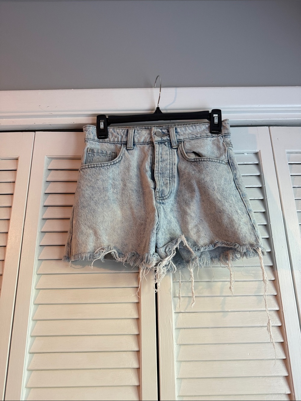 Zara Light Blue Distressed Denim Shorts